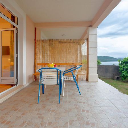 Apartments And Rooms Breeze Неум Экстерьер фото