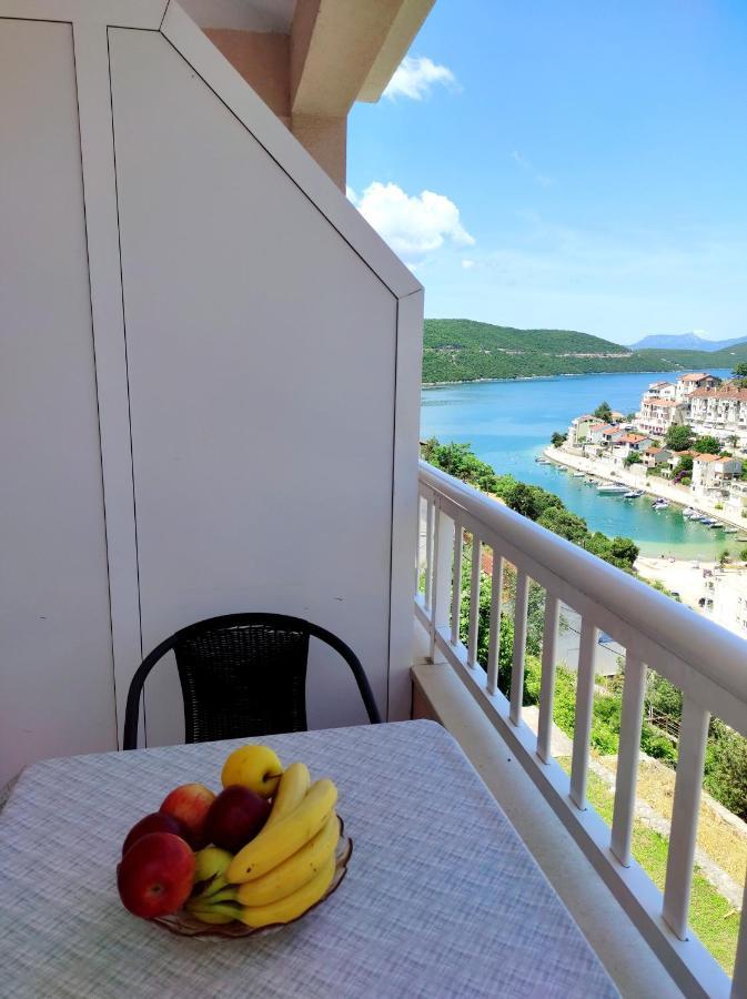Apartments And Rooms Breeze Неум Экстерьер фото