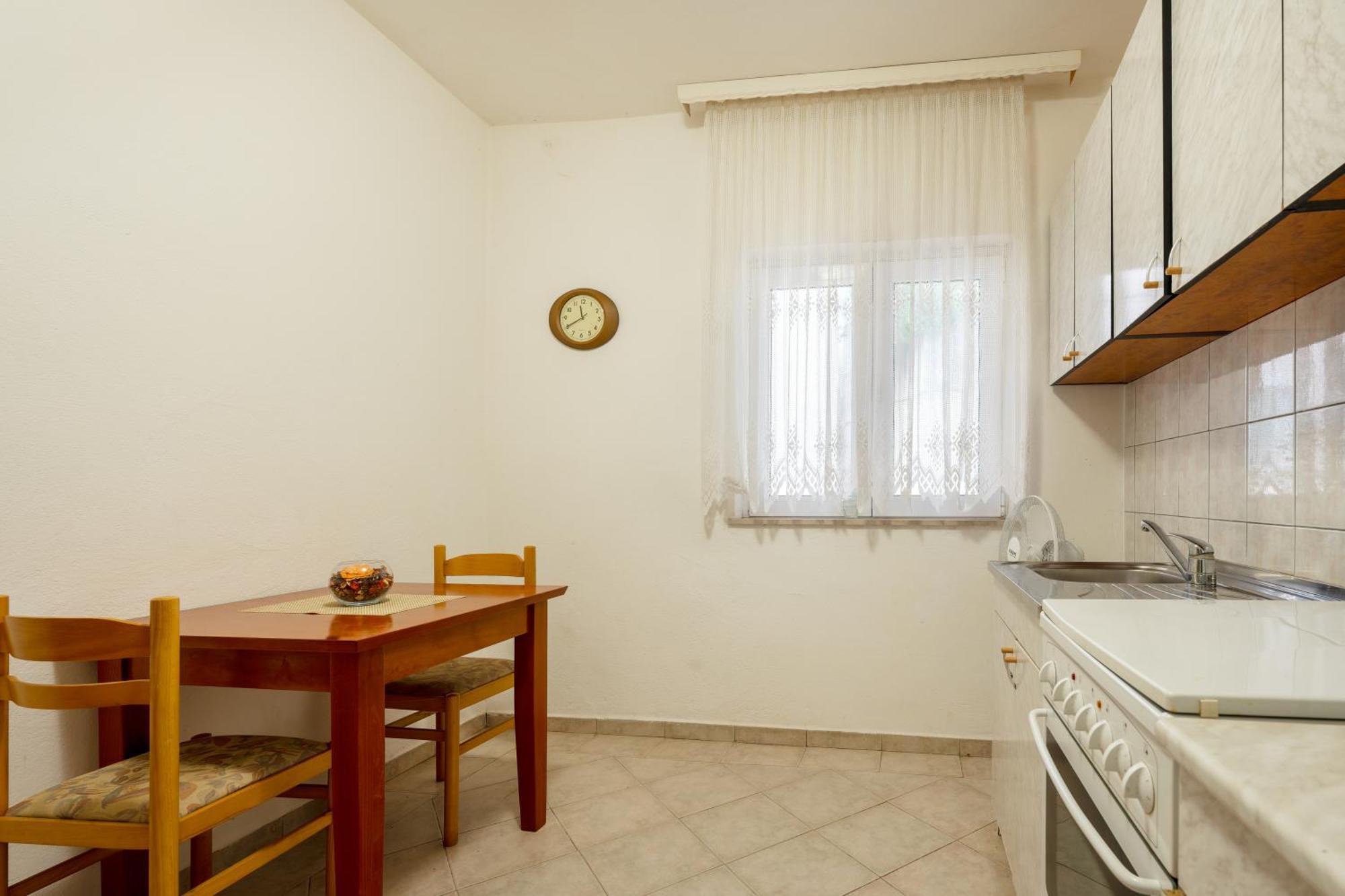 Apartments And Rooms Breeze Неум Экстерьер фото