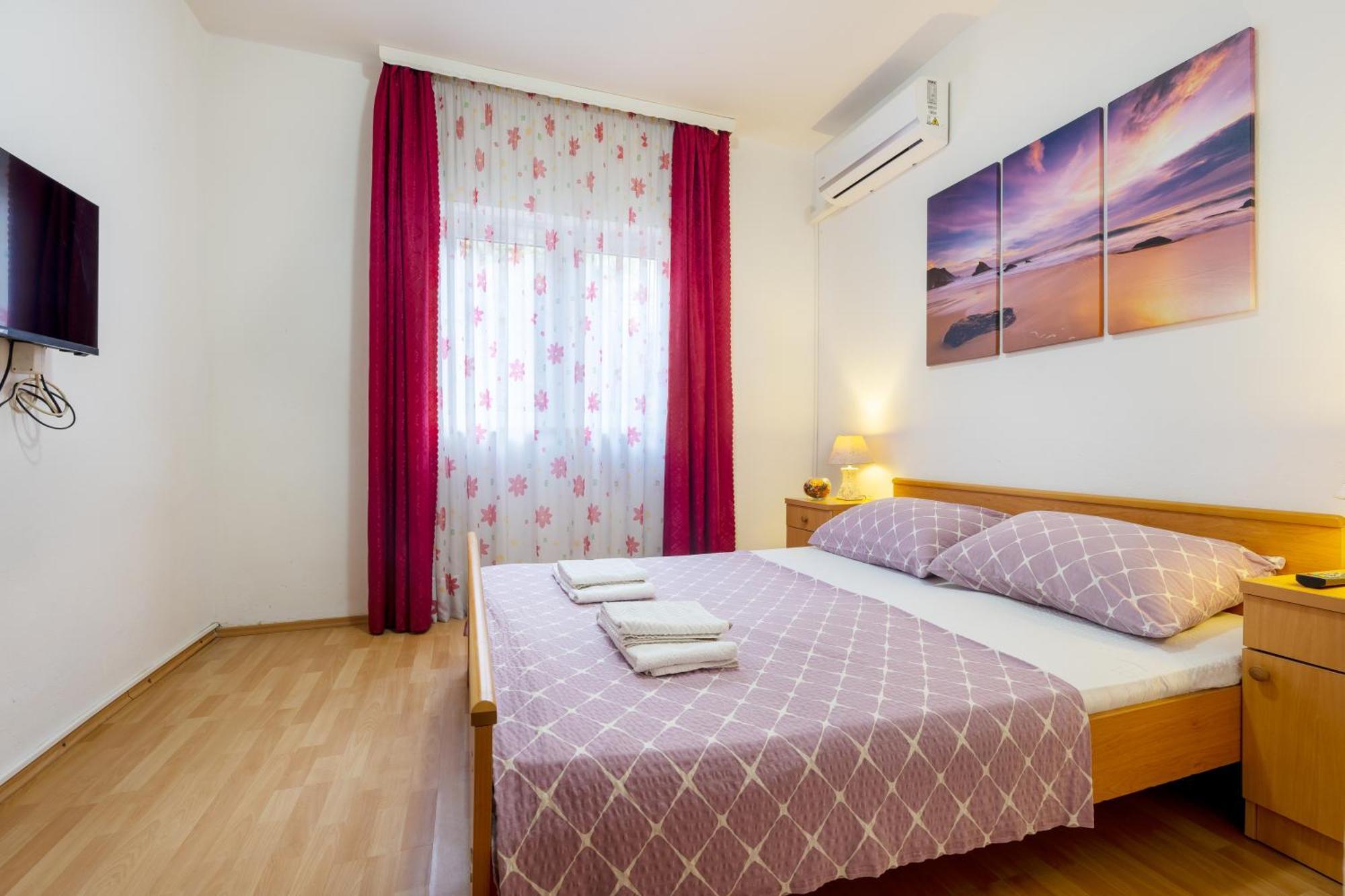 Apartments And Rooms Breeze Неум Номер фото