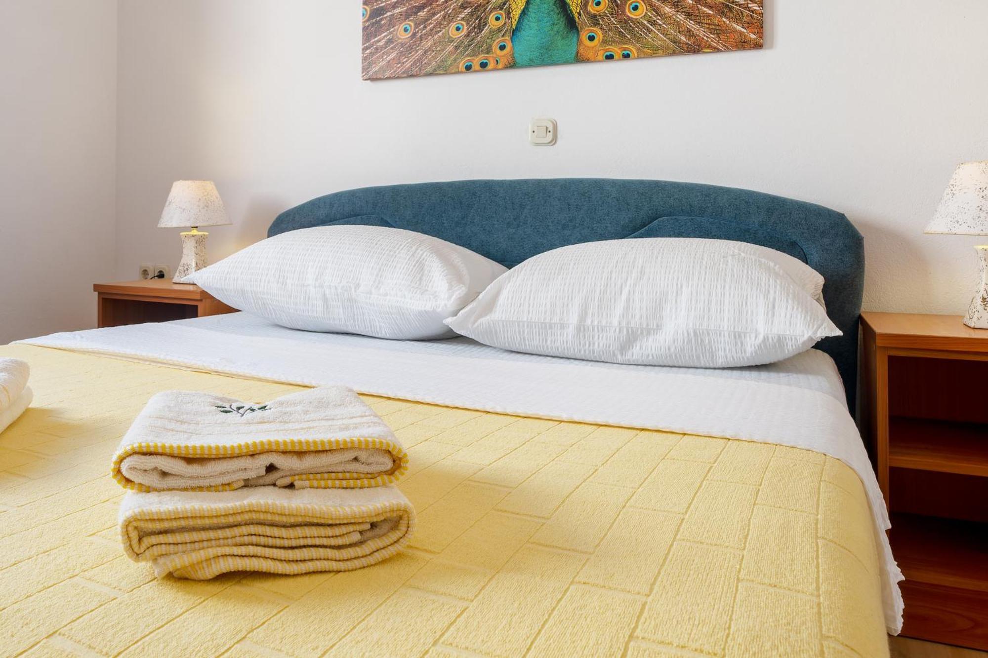 Apartments And Rooms Breeze Неум Номер фото
